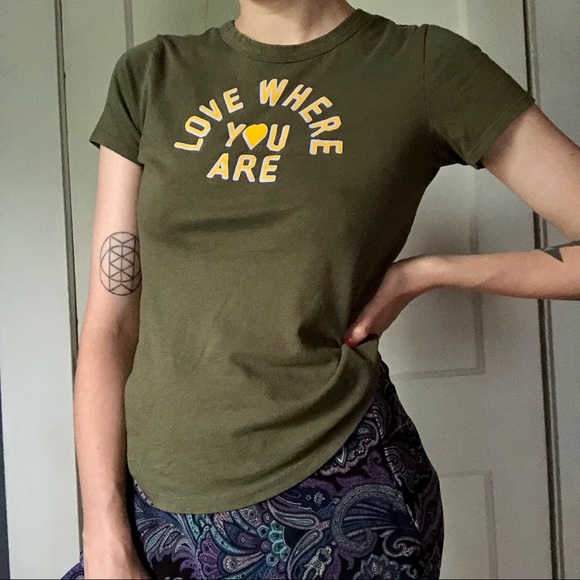 Love Where You Are Graphic Tee - Picture 3 of 4